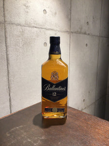 バランタイン 12年 – 元町WHISKY オンラインショップ EC