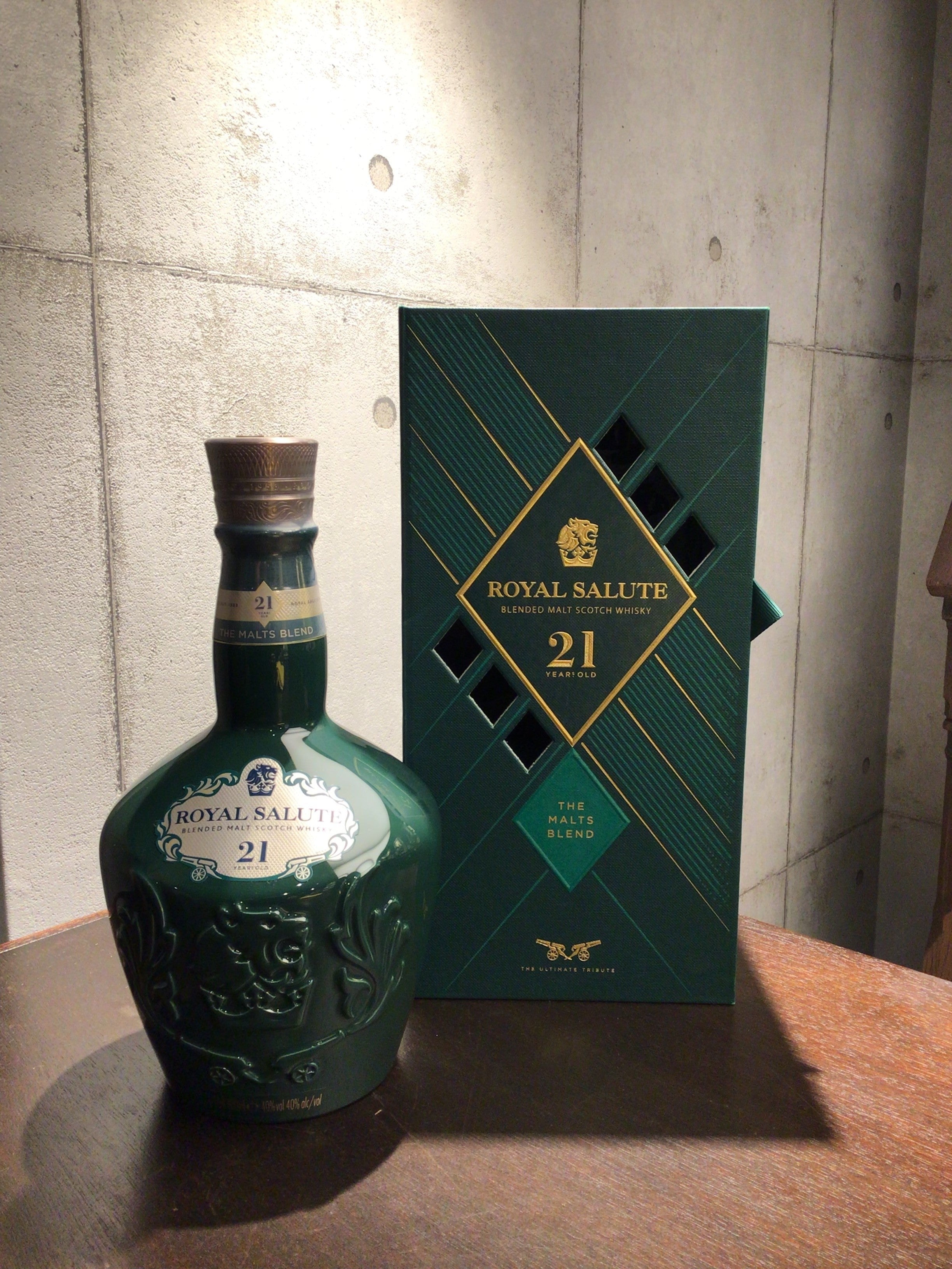 エッセンシャルコンフォート ROYAL SALUTE 21 scotch whisky